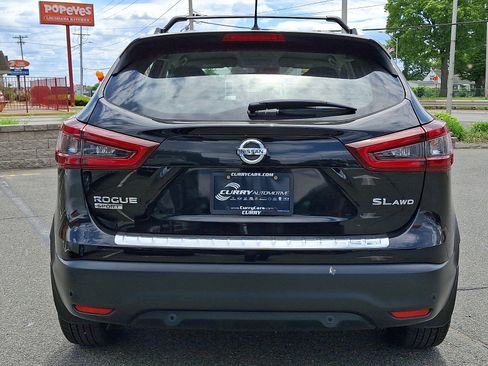 Certified 2022 Nissan Rogue Sport SL AWD/4WD image 6