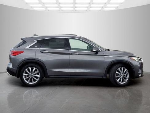 Used 2021 INFINITI QX50 Luxe FWD image 3