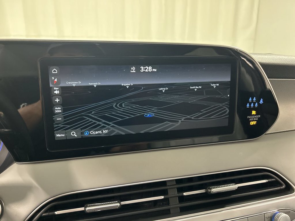 Used 2022 Hyundai Palisade SEL w/ Premium Package AWD/4WD image 16