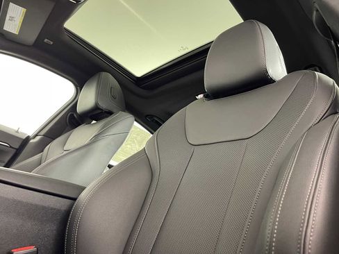 Used 2023 BMW i4 eDrive40 image 17