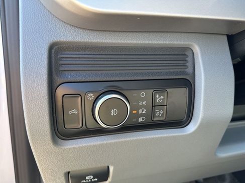 New 2026 Ford F250 XL w/ XL Chrome Package image 15