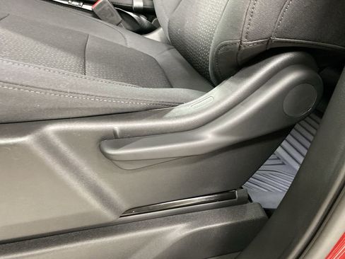 Used 2022 Chevrolet Silverado 1500 Custom AWD/4WD image 12