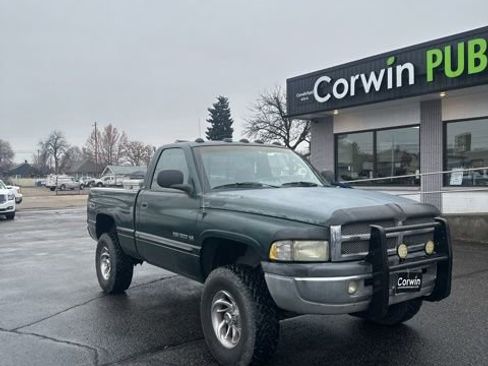 Used 2001 Dodge Ram 1500 Truck SLT image 3