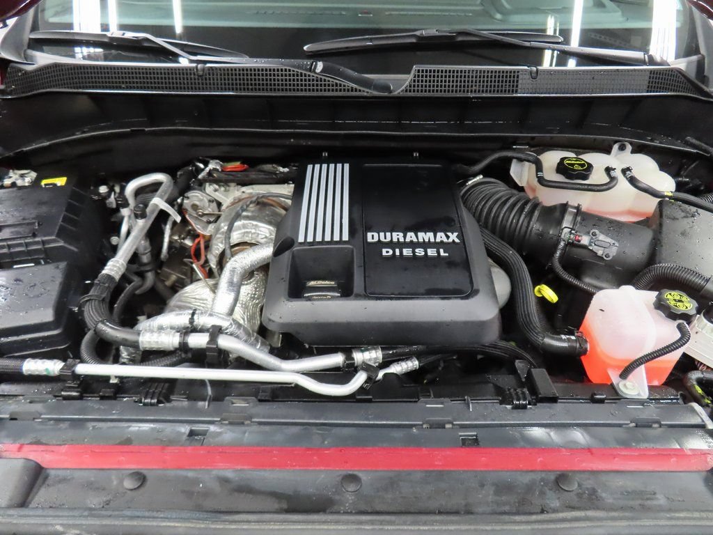 Used 2025 Chevrolet Silverado 1500 RST w/ Z71 Off-Road Package AWD/4WD image 24