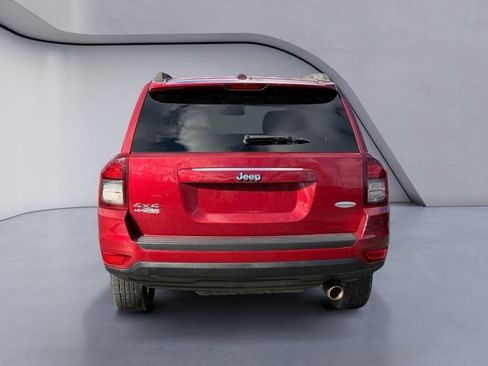 Used 2014 Jeep Compass Latitude w/ Sun/Sound Group image 4