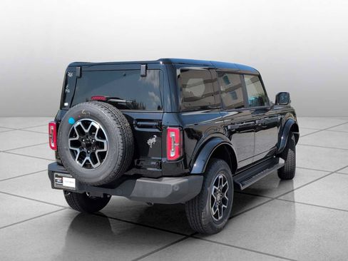 New 2026 Ford Bronco Outer Banks AWD/4WD image 13