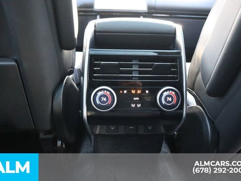 Used 2023 Land Rover Range Rover SE image 29