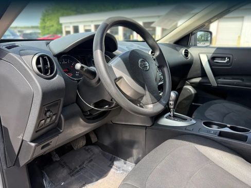 Used 2013 Nissan Rogue S AWD/4WD image 17