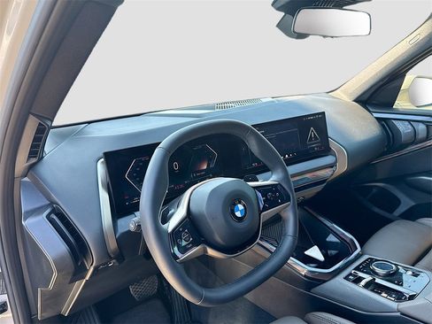 Used 2025 BMW X3 xDrive30i w/ Convenience Package image 11