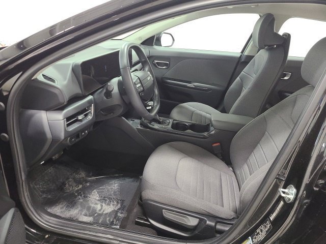 Used 2025 Kia K4 EX FWD image 14