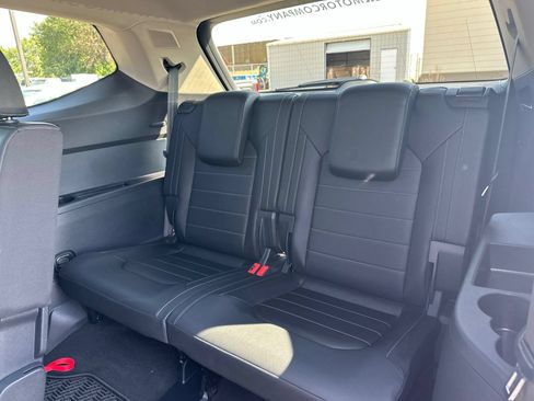 Used 2019 Volkswagen Atlas SEL Premium AWD/4WD image 31