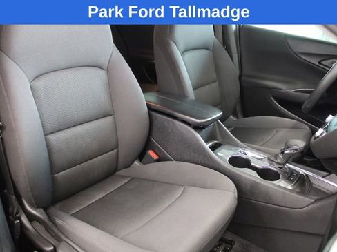 Used 2023 Chevrolet Malibu LT w/ Driver Confidence Package image 22