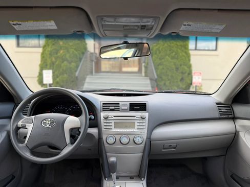 Used 2011 Toyota Camry LE w/ LE Extra-Value Pkg FWD image 13