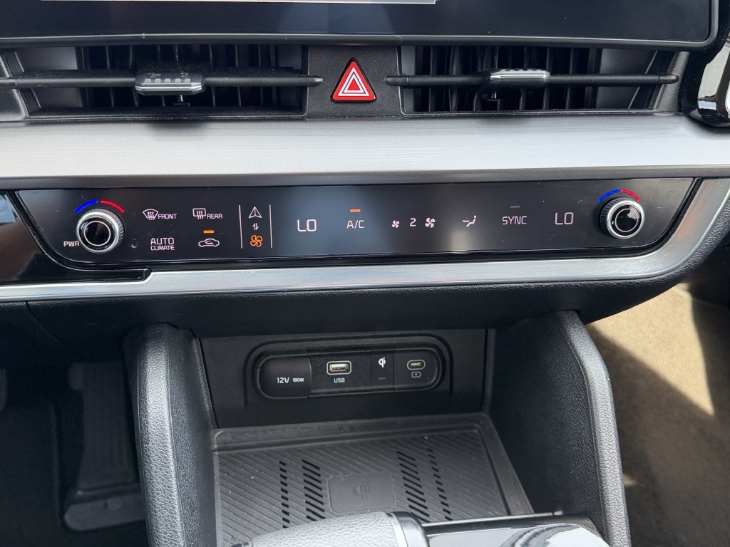 Certified 2023 Kia Sportage EX FWD image 28