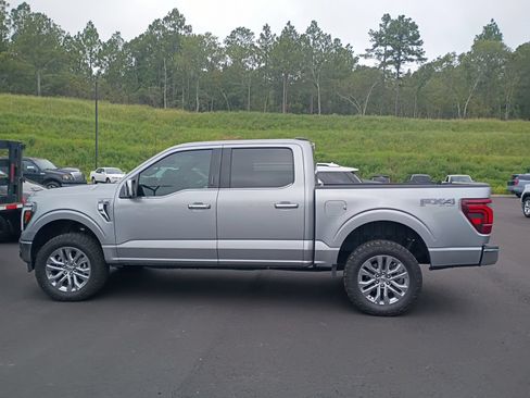 Used 2024 Ford F150 Lariat w/ FX4 Off-Road Package AWD/4WD image 8