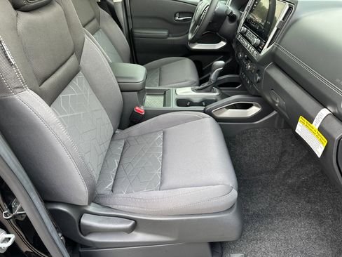 New 2026 Nissan Frontier SV w/ SV Convenience Package image 13
