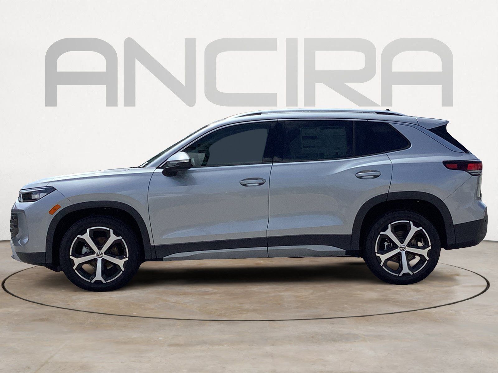 New 2026 Volkswagen Tiguan SE FWD image 5