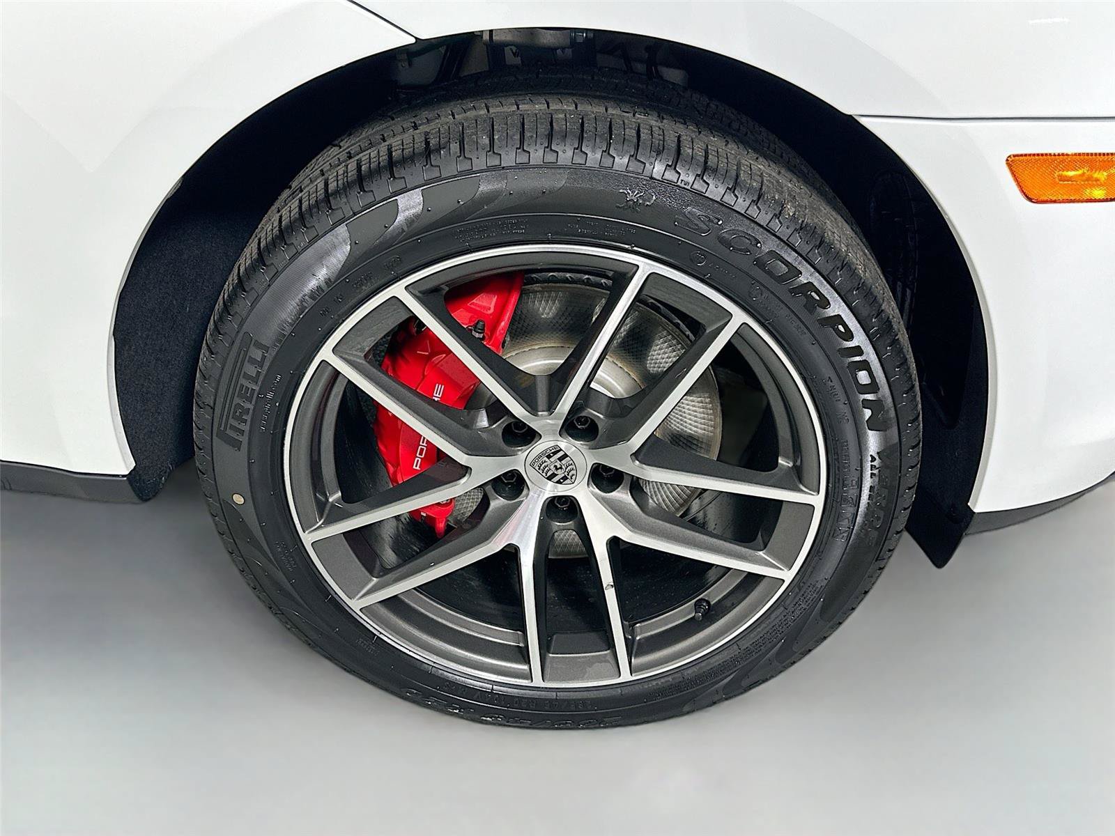 Used 2026 Porsche Macan Turbo Electric AWD/4WD image 14