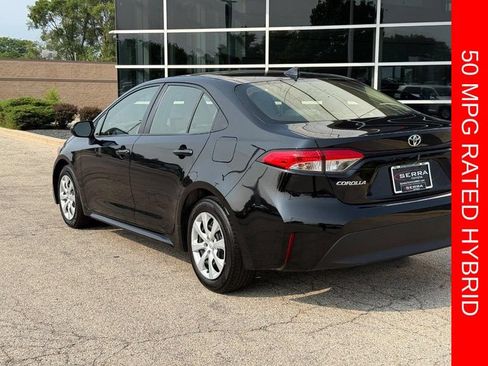 Used 2026 Toyota Corolla LE FWD image 5