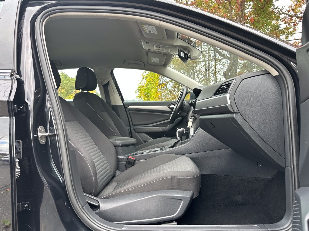 Used 2024 Volkswagen Jetta S FWD image 21