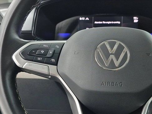 Used 2025 Volkswagen Taos S AWD/4WD image 29