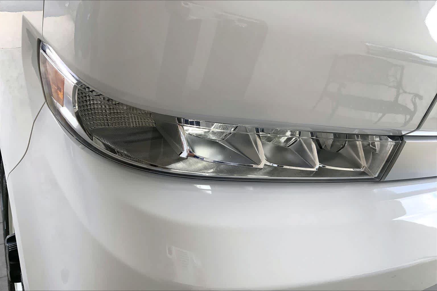 Used 2025 Chevrolet Brightdrop 600 FWD image 23