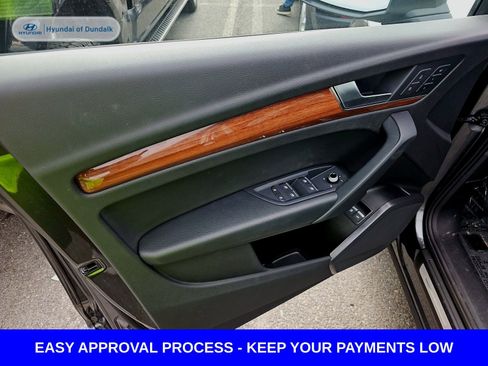 Used 2021 Audi Q5 e Premium w/ Convenience Package image 18