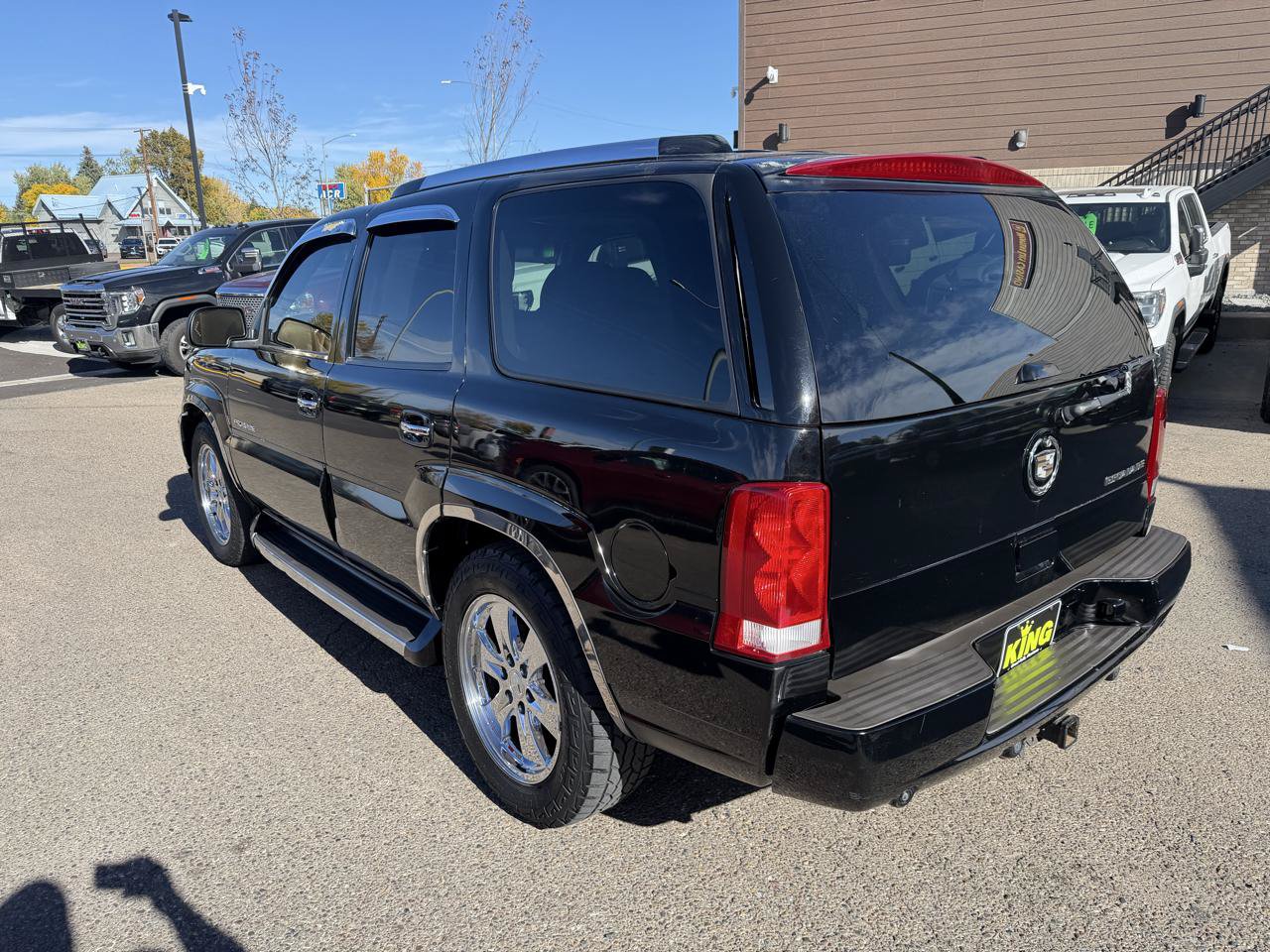 Used 2005 Cadillac Escalade AWD image 4