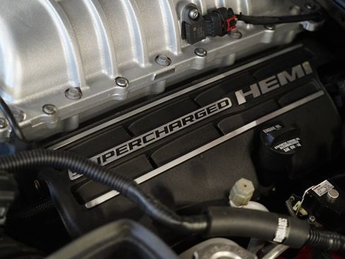 Used 2023 Dodge Challenger SRT Hellcat image 32