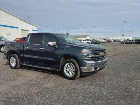Certified 2021 Chevrolet Silverado 1500 LTZ image 2