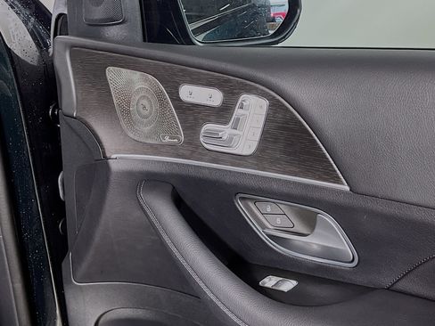 Used 2024 Mercedes-Benz GLE 350 4MATIC w/ AMG Line Exterior image 32