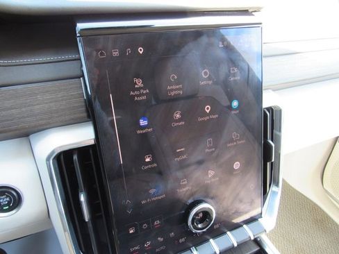 Used 2024 GMC Acadia Denali w/ Super Cruise Package AWD/4WD image 20