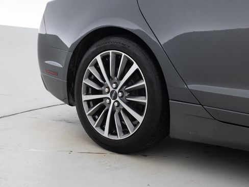 Used 2017 Lincoln MKZ Premiere FWD image 19
