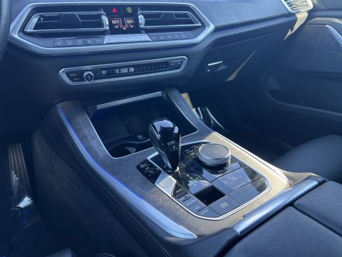 Used 2023 BMW X5 xDrive40i w/ Premium Package image 13
