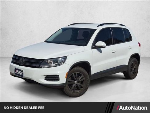 Used 2017 Volkswagen Tiguan S FWD image 1
