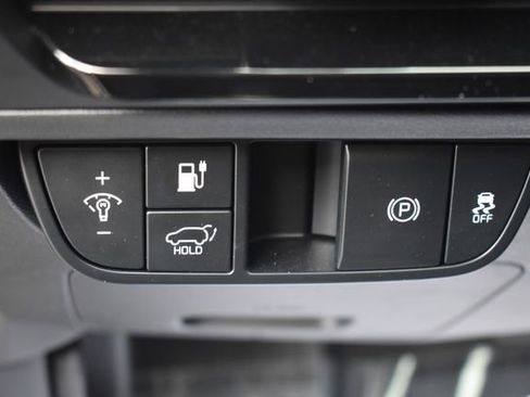 Certified 2025 Kia EV6 Wind image 23