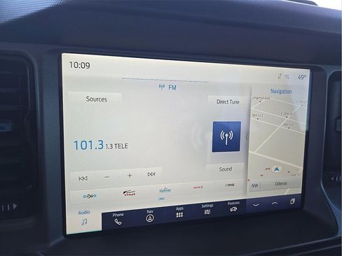 Used 2023 Ford Bronco Outer Banks image 12