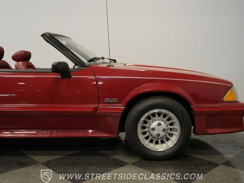 Used 1988 Ford Mustang GT image 34