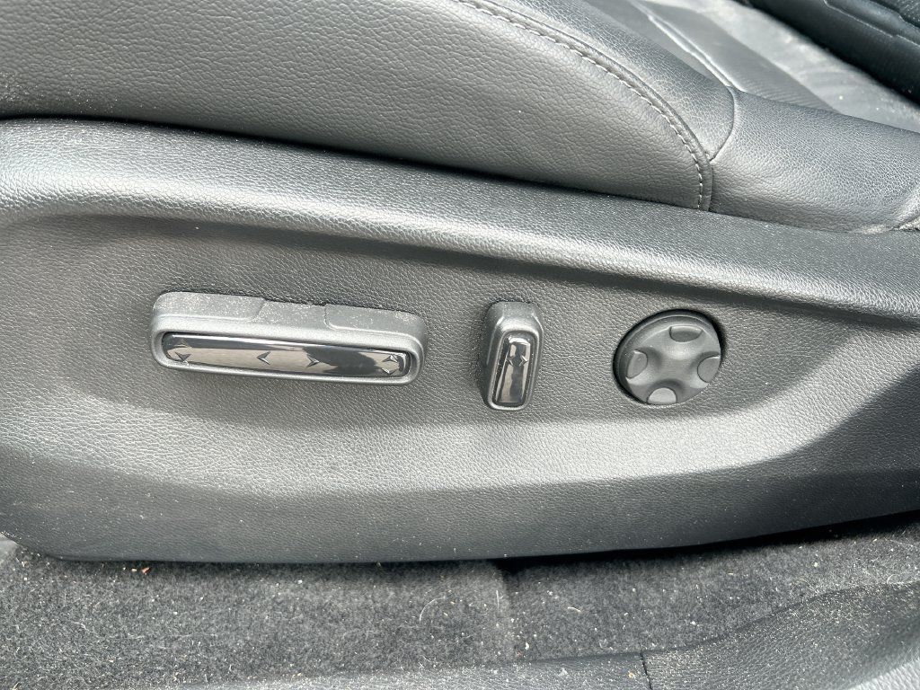 Used 2022 Honda CR-V EX-L image 12