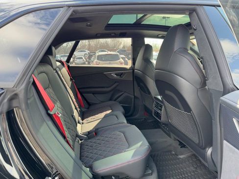 New 2026 Audi SQ8 Prestige image 7