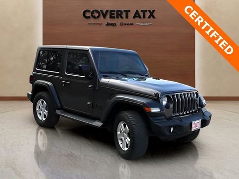 Used 2023 Jeep Wrangler Sport S image 7