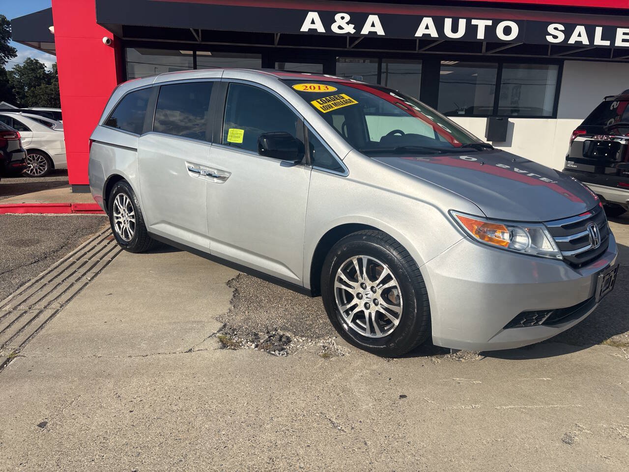 Used 2013 Honda Odyssey EX-L image 2