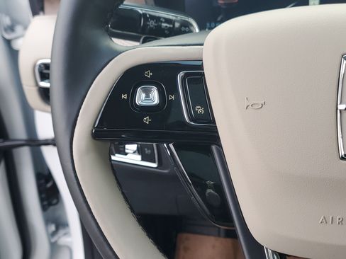 New 2026 Lincoln Corsair Reserve w/ Jet Appearance Package image 17