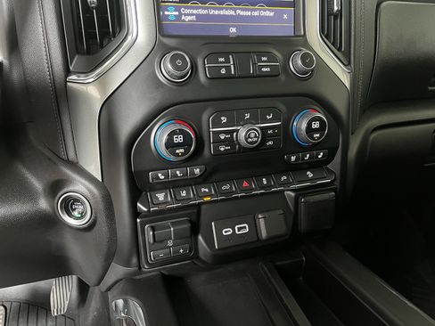 Used 2023 Chevrolet Silverado 2500 LTZ AWD/4WD image 17