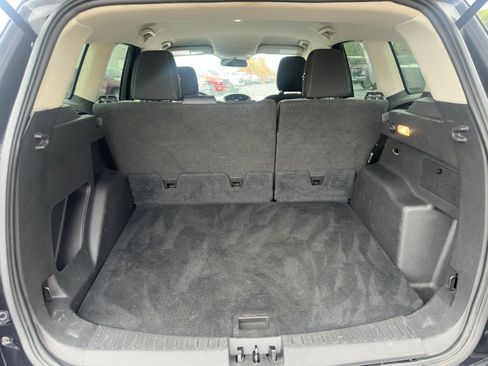 Used 2019 Ford Escape S image 24