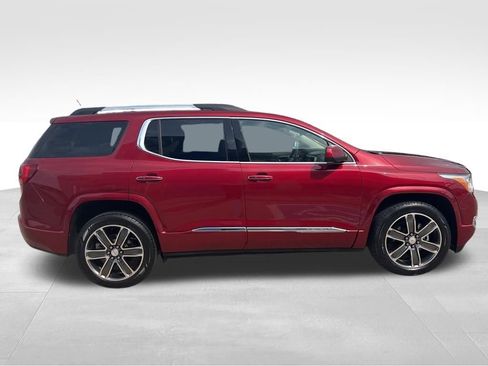 Used 2019 GMC Acadia Denali w/ Technology Package image 2