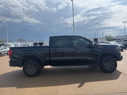 Used 2026 GMC Sierra 1500 AT4X image 2