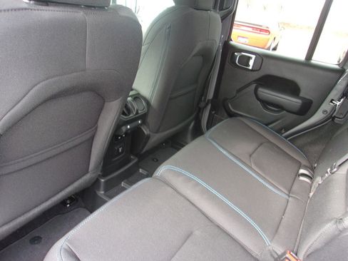 Used 2023 Jeep Wrangler Unlimited Rubicon 4xe w/ Cold Weather Group image 16