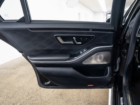 Used 2022 Mercedes-Benz S 580 4MATIC Sedan image 21