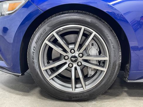 Used 2015 Ford Mustang GT Premium w/ Equipment Group 401A RWD image 27